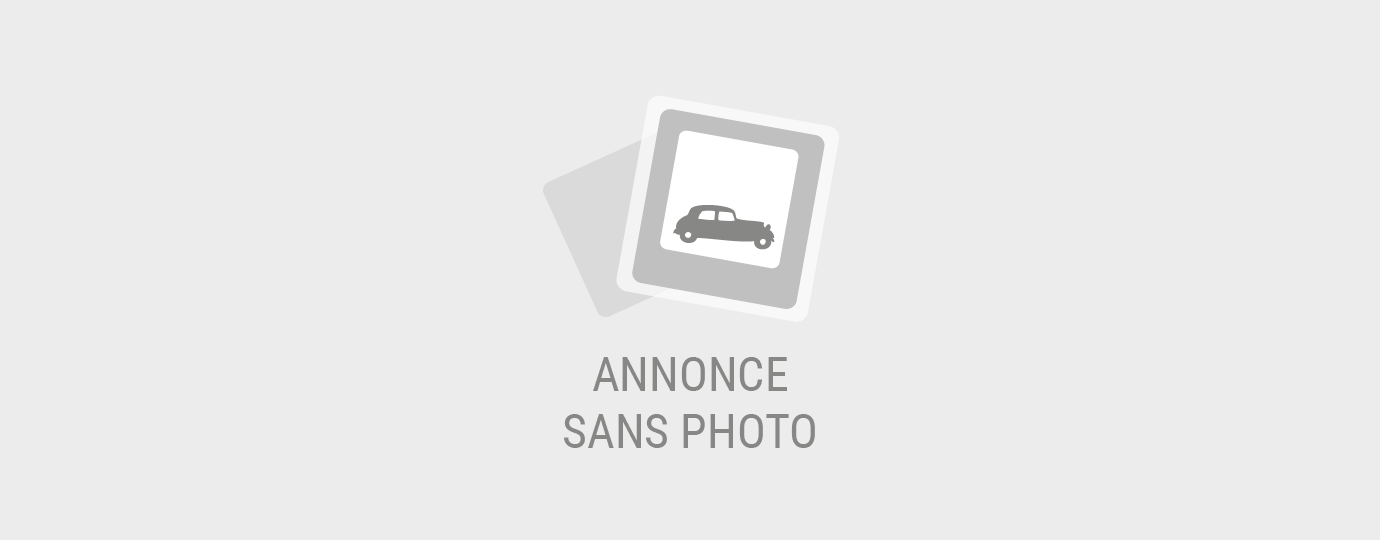 Pare choc Citroën Ami 8 berline LesAnciennes.com